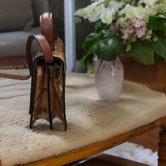 Patricia Nash Goring Embossed Leather Top Handle Crossbody Bag My European Trip - Picture 2 of 6